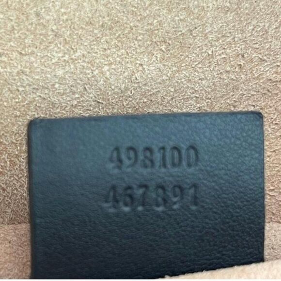 Gucci Quilted Leather GG Marmont Small Crossbody Shoulder Handbag - Picture 11 of 13